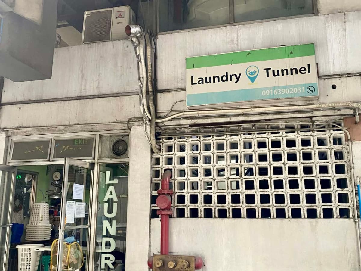 Laundry Tunnel laundry shop in Makati