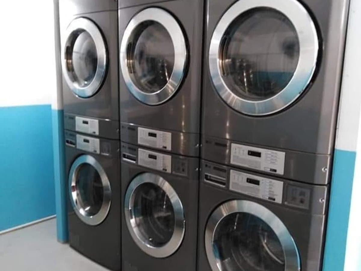 Inday AM's Self Service Laundry Shop