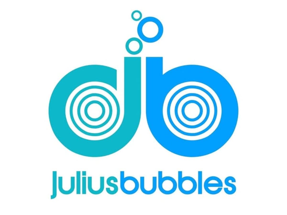 Julius Bubbles Laundry Services laundry shop in Imus