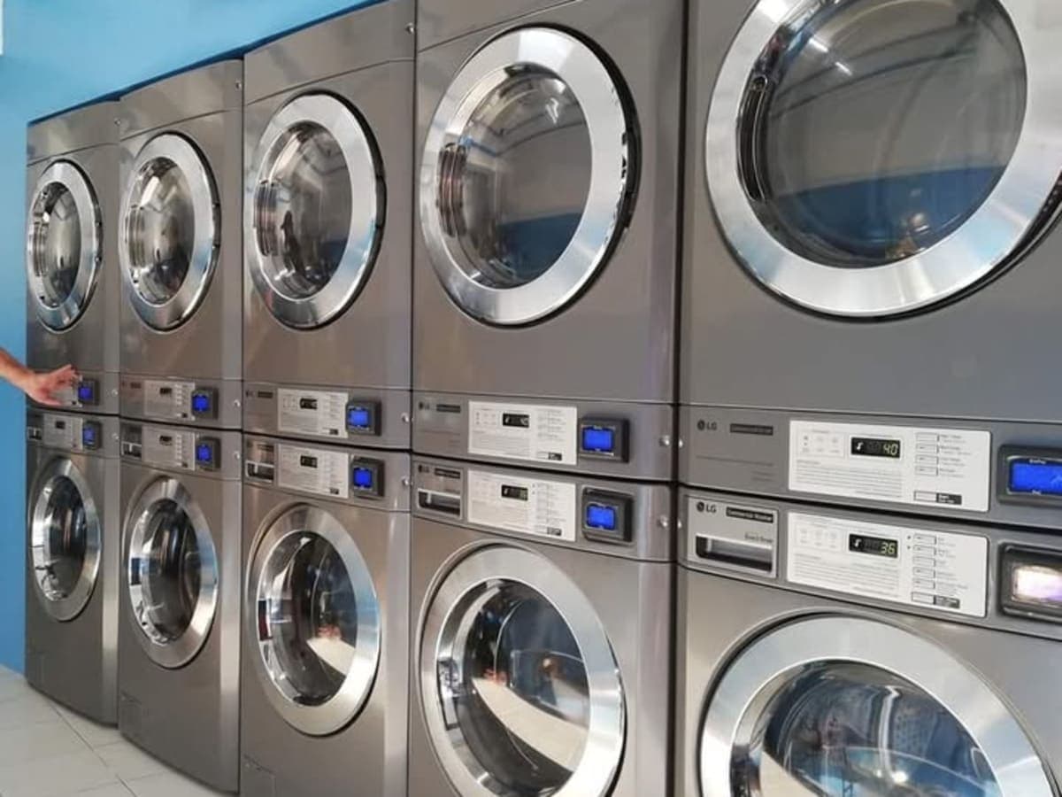 Rnt Wash Station laundry shop in Cebu City