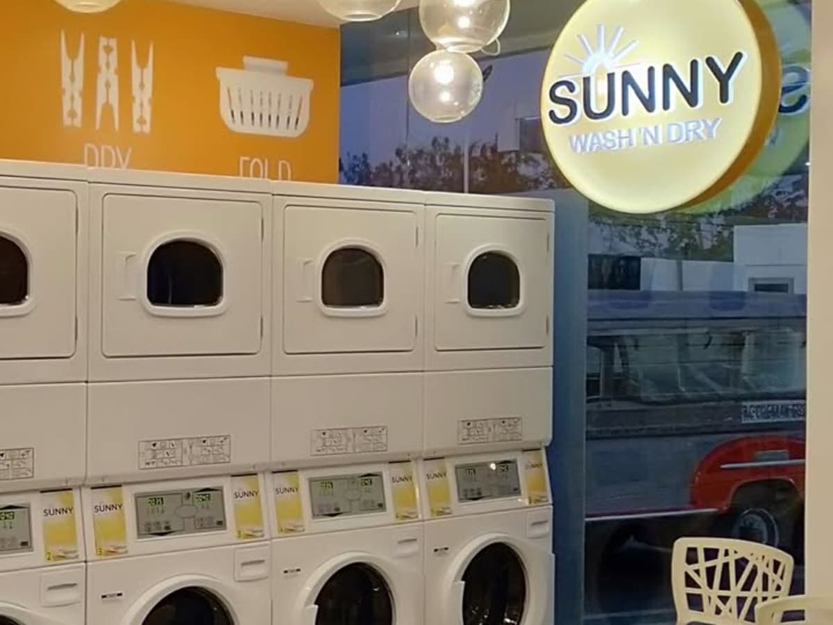 Sunny Wash 'N Dry Laundry Shop