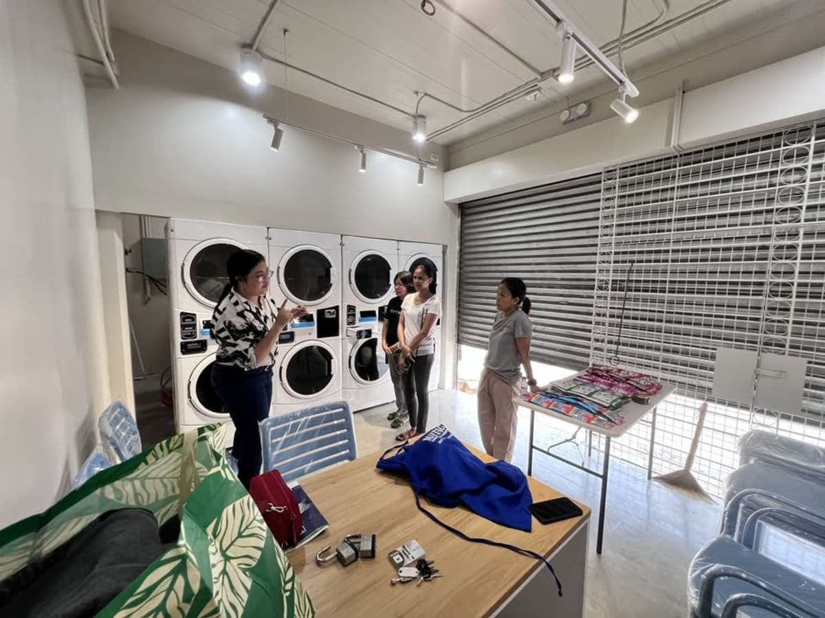 Claygo Laundromat Murphy Cubao Branch laundry shop in Quezon City