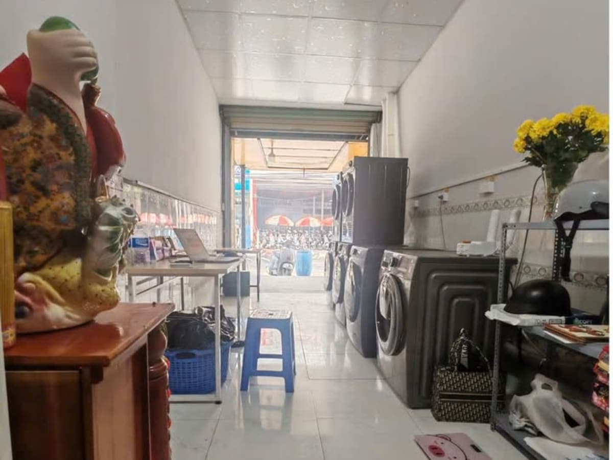 Giặt sấy nhanh Ngọc Linh laundry shop in Ho Chi Minh City