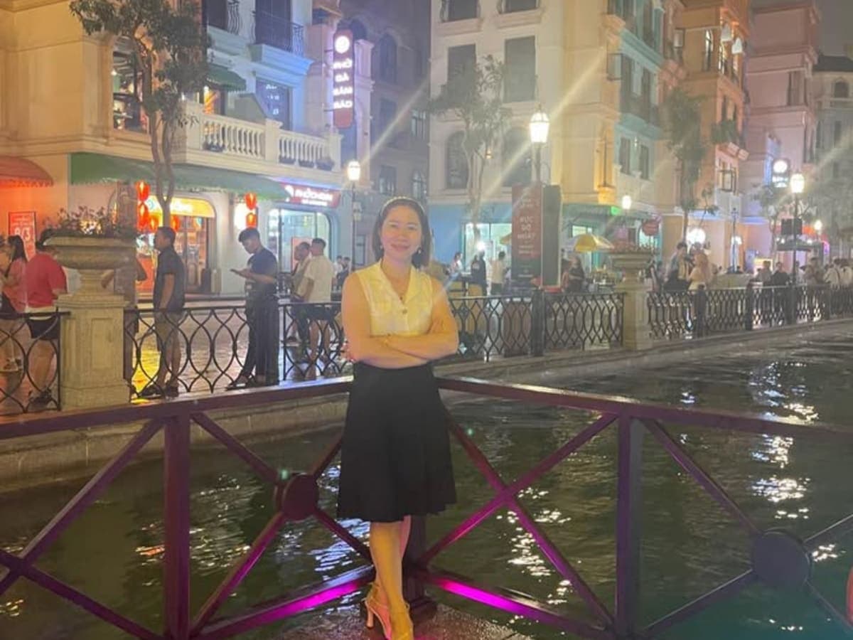 Giặt là Sen Việt