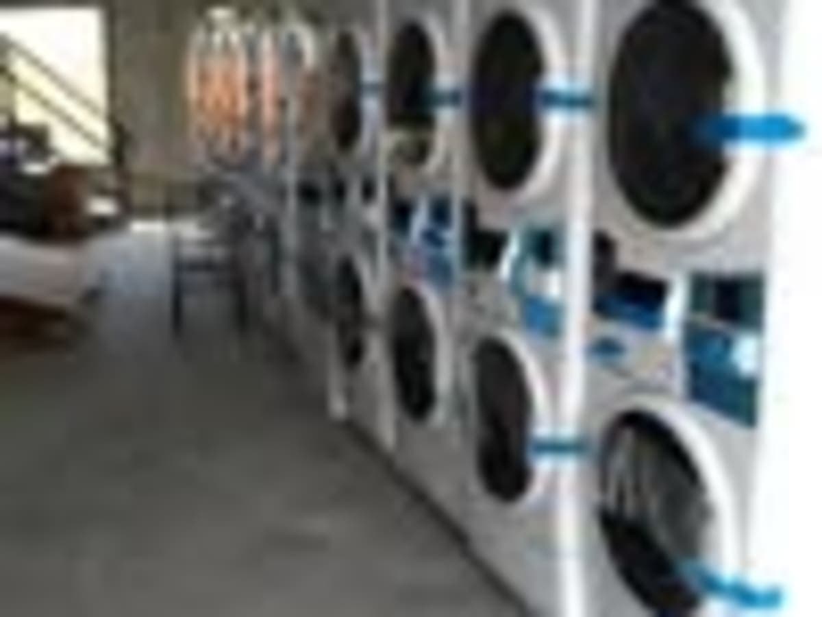 Coin Laundry Services laundry shop in Balikpapan