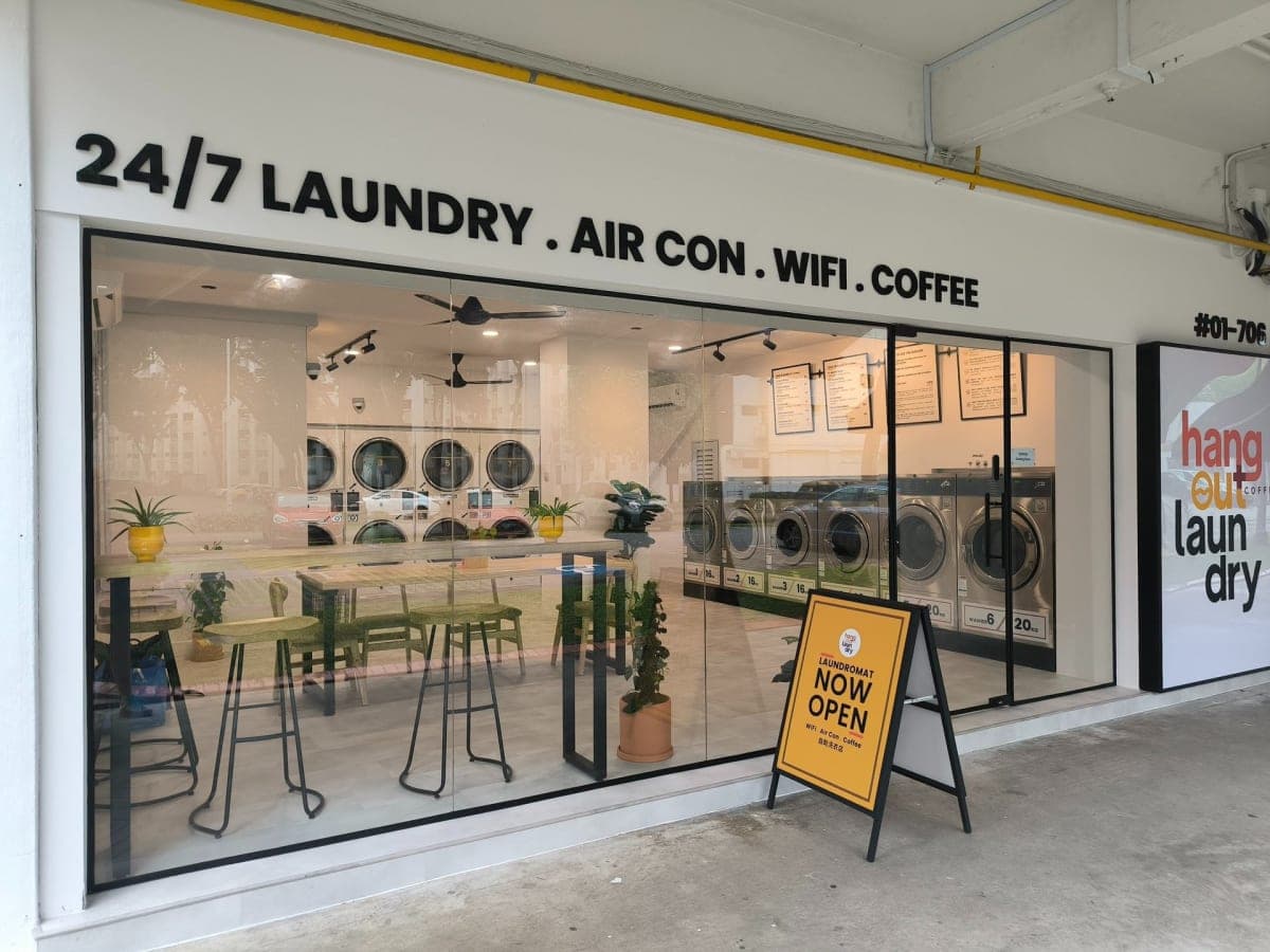 Hangout Laundry | 24/7 | Air Con | WiFi | Arabica Coffee & Matcha laundry shop in Tampines