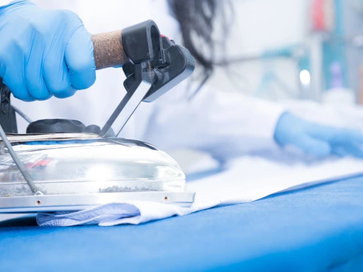 Bluú Laundromat & Wet Clean - Kelapa Gading