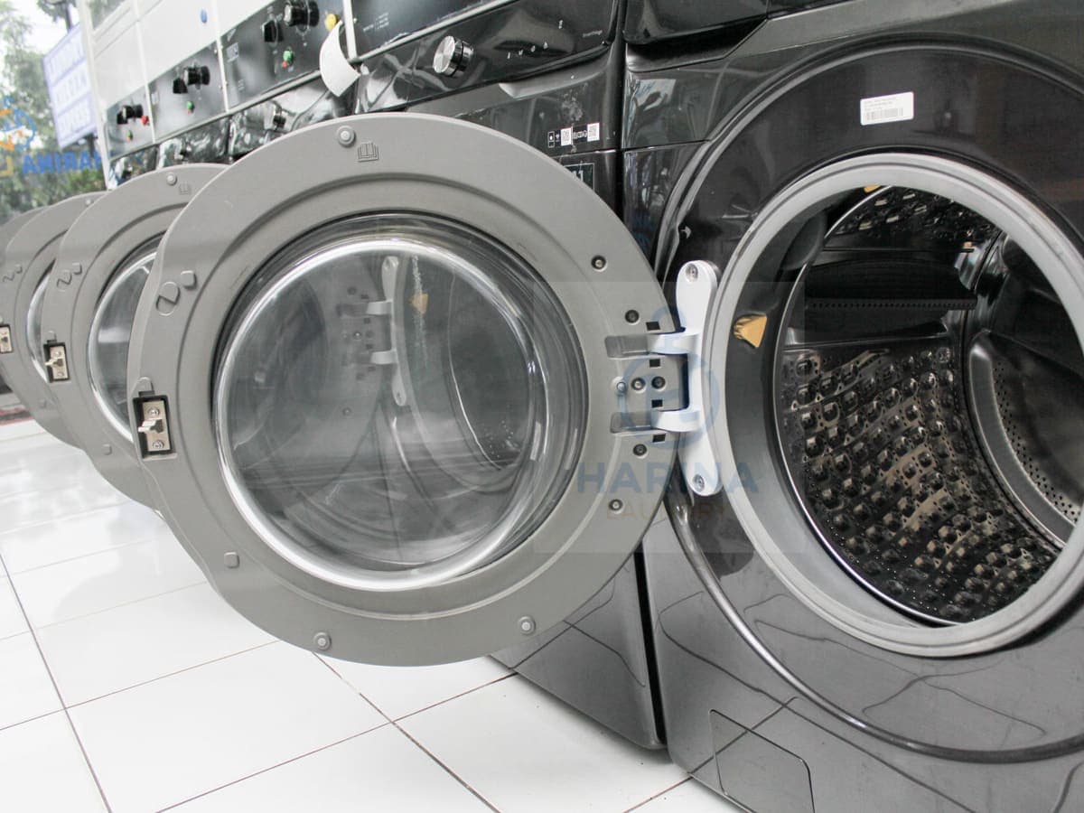 Harina Laundry Jasa Cuci, Setrika, Vacum, Dry Clean, & Antar Jemput laundry shop in Bandung