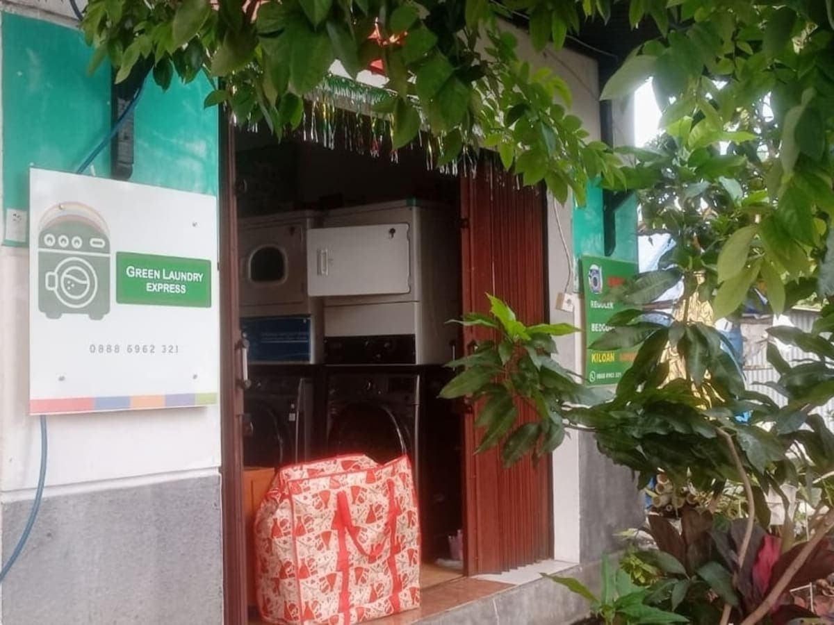 Green Laundry Express (bisa antar jemput) laundry shop in Yogyakarta