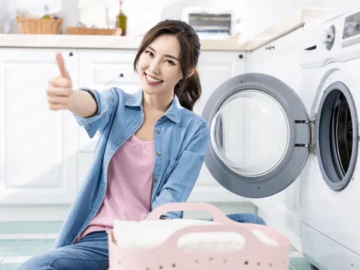 Manatili Clean - Newport City laundry shop in Pasay