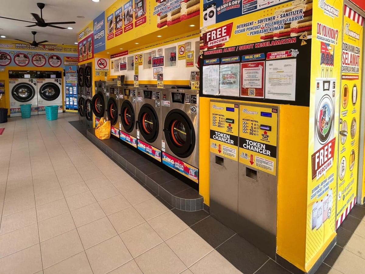 LaundryBar Self Service Laundry Mega Store Denai Alam